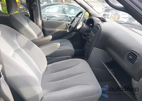 2004 Dodge Grand Caravan Ex from USA, damaged, VIN 2D4GP74L54R554639